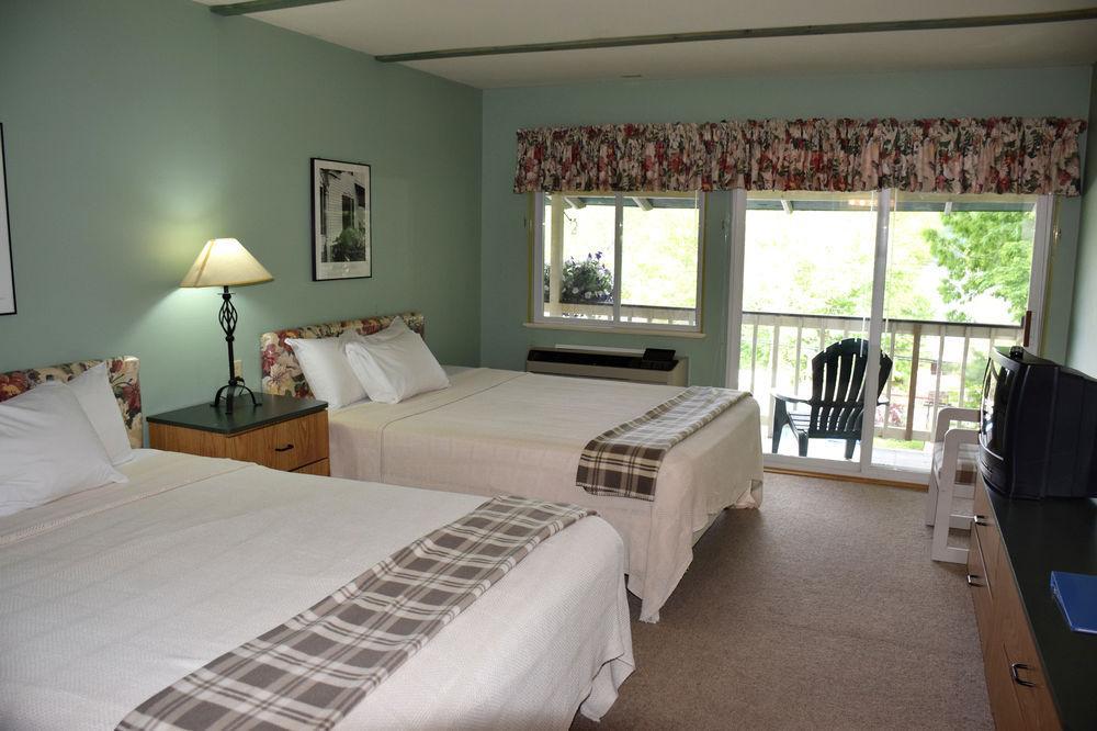 Inn On The Hill Lake George Luaran gambar