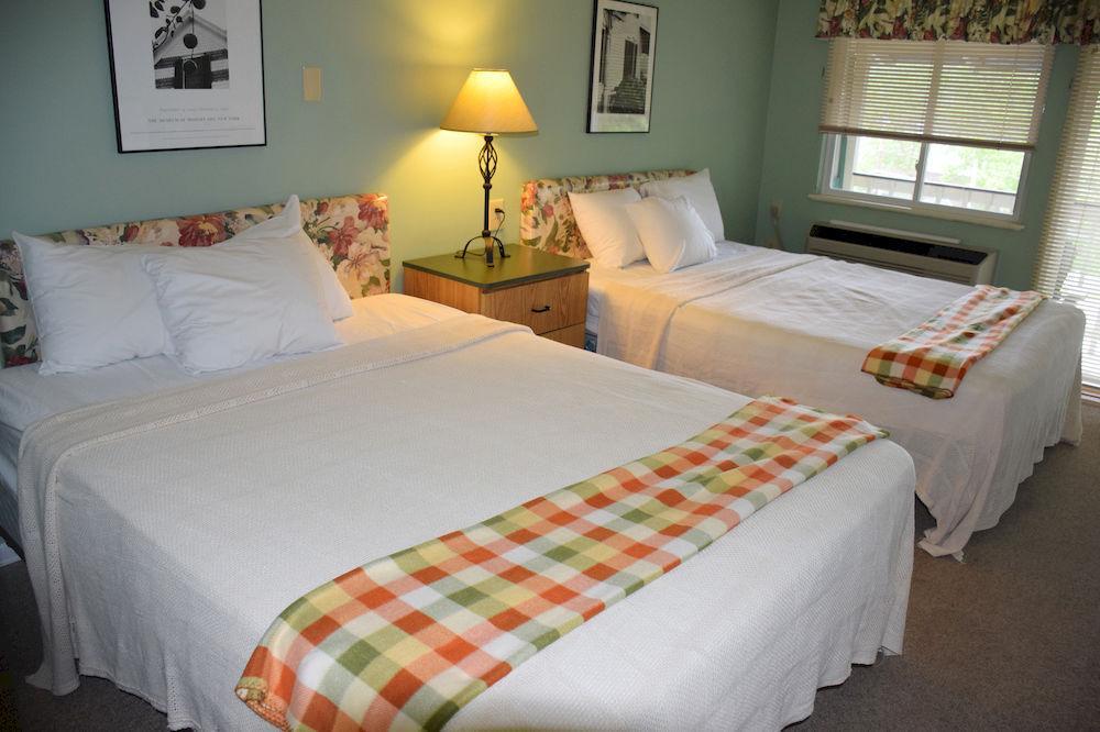 Inn On The Hill Lake George Luaran gambar