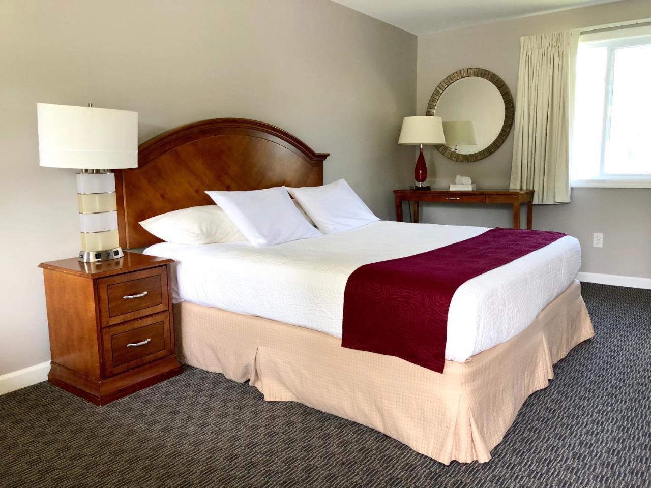 Inn On The Hill Lake George Luaran gambar